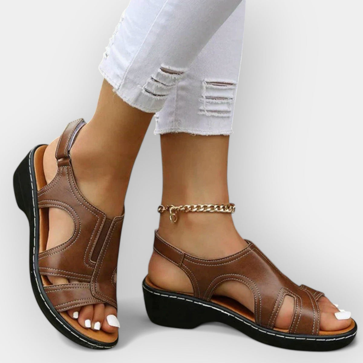 Sandalias de piel elegantes