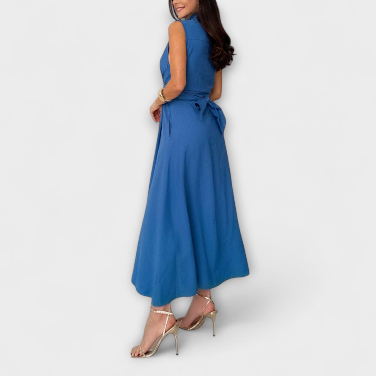 Mira - Impresionantes vestidos midi con cierre uniforme y detalle de nudo