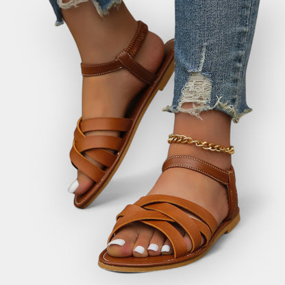 Sandalias hechas a mano con correas ajustables