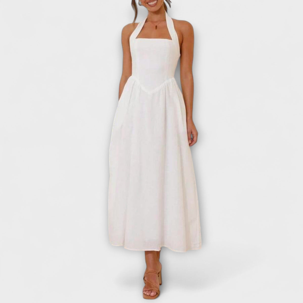 Lydia - Vestido halter de longitud media con detalle en la cintura
