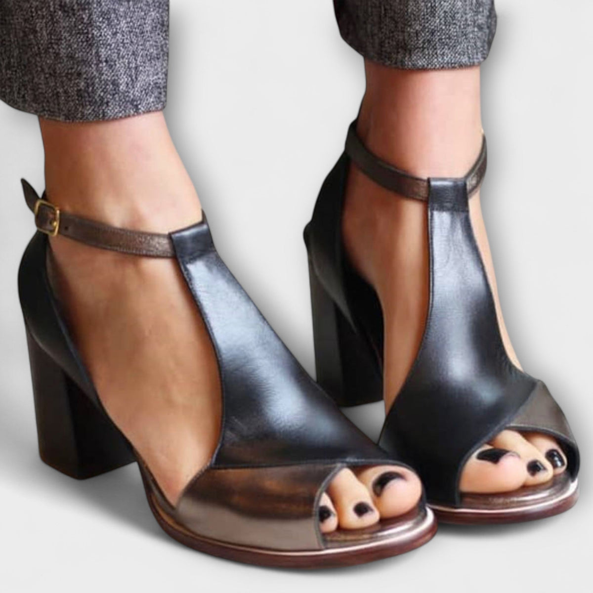 Sandalias Karolína de Piel Sofisticadas con Tacones