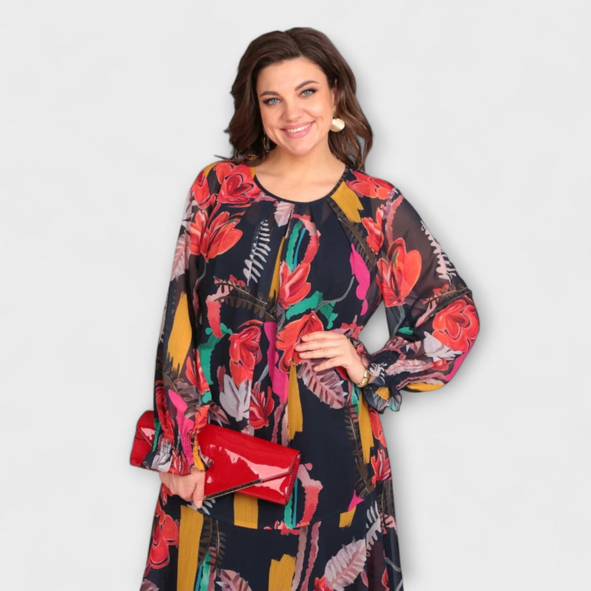 Caroline - Vestidos elegantes para siluetas generosas para el máximo confort
