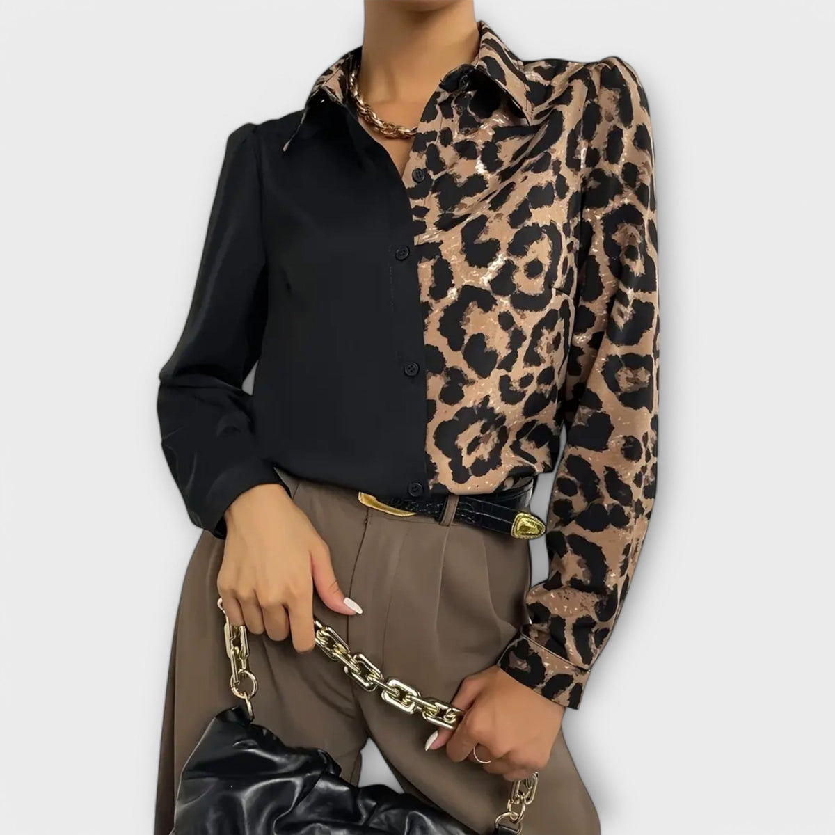 Blusa Leo simple y estilosa