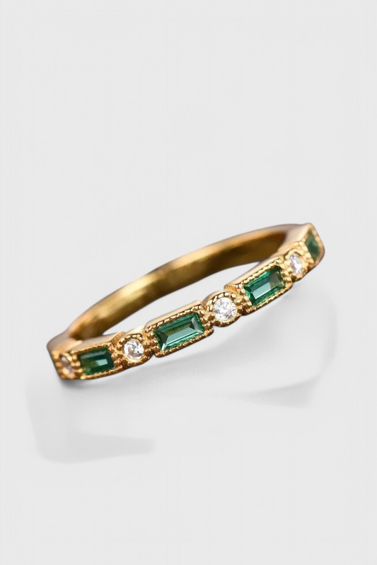 Anillo Vintage de Oro con Zirconia Verde