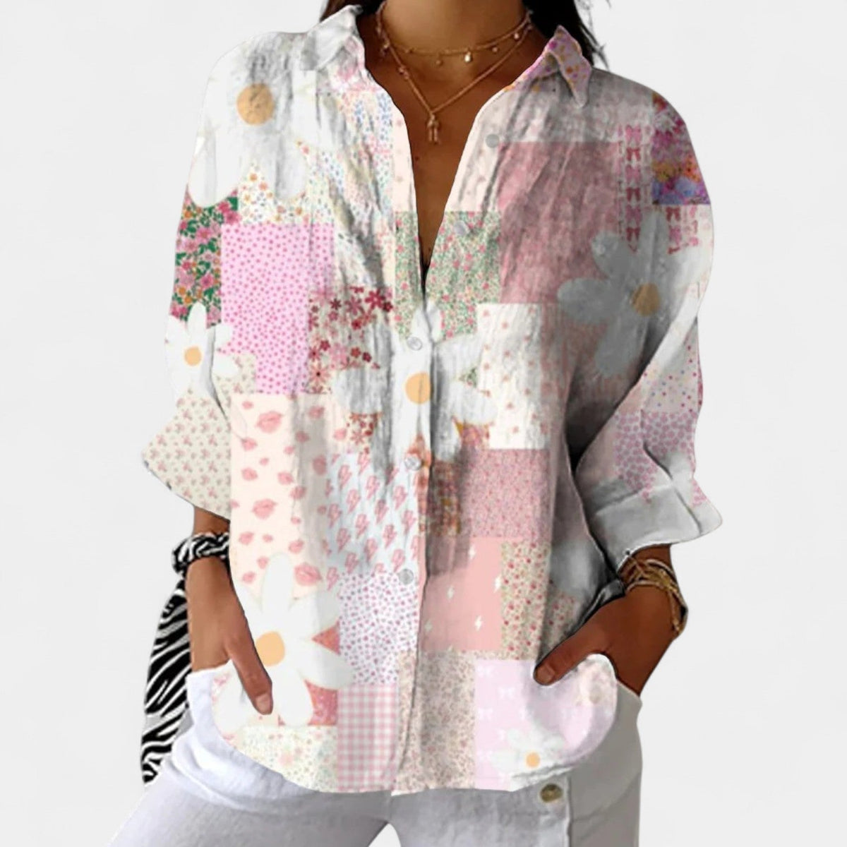 Nika – Blusa de verano con motivo vibrante