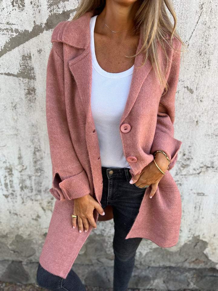 Nika - Abrigo Chic Minimalista