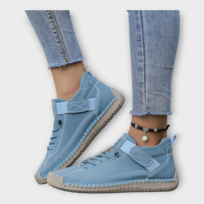 Zapatos deportivos de diseño elegante y práctico